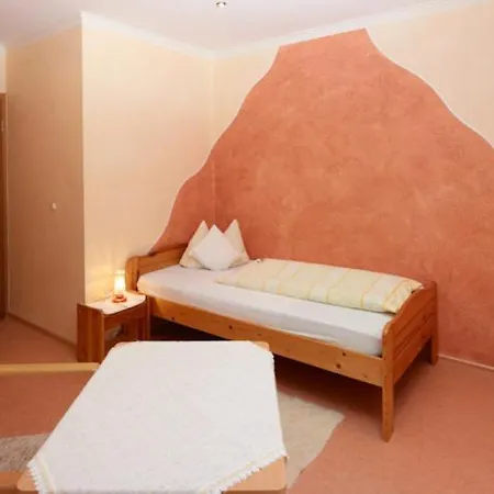 Hotel Garni Assion 2*
