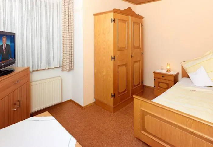 Garni Assion מלון 2*